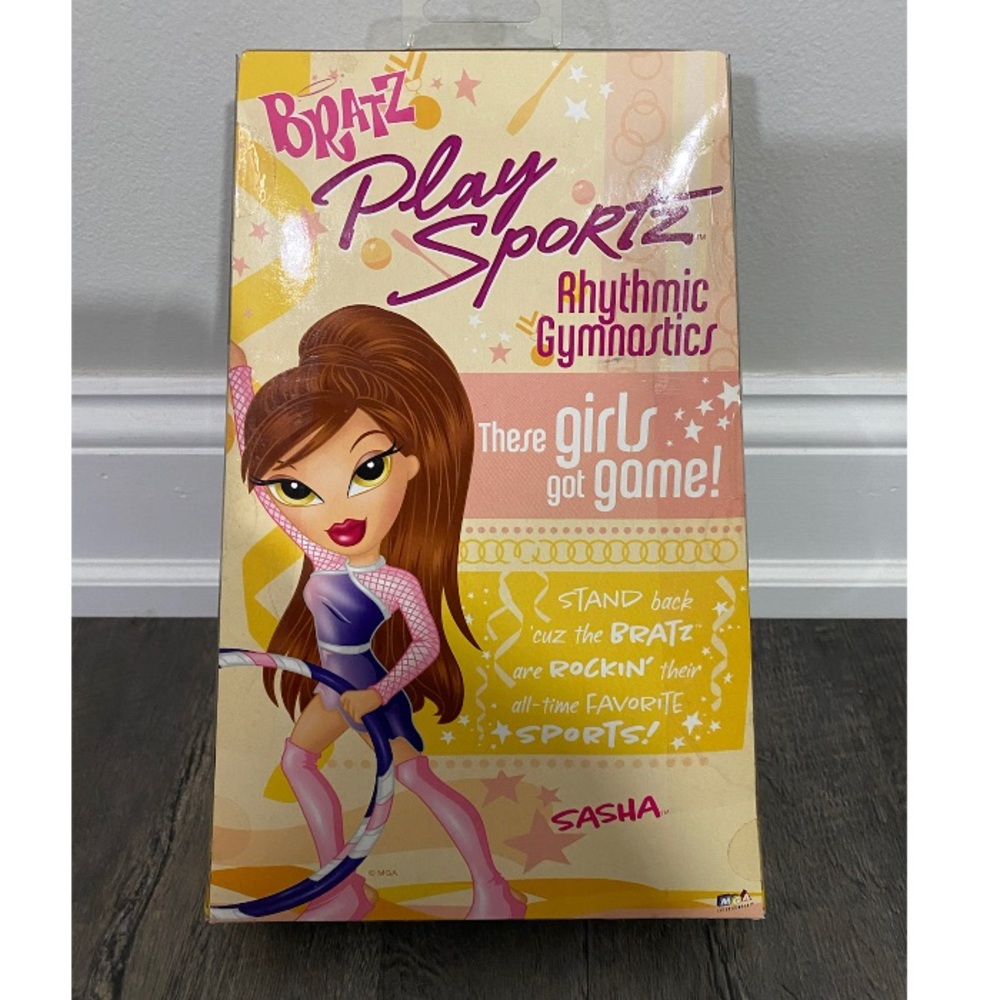 BRATZ Play Sportz Sasha - RARE - Picture 2 of 2